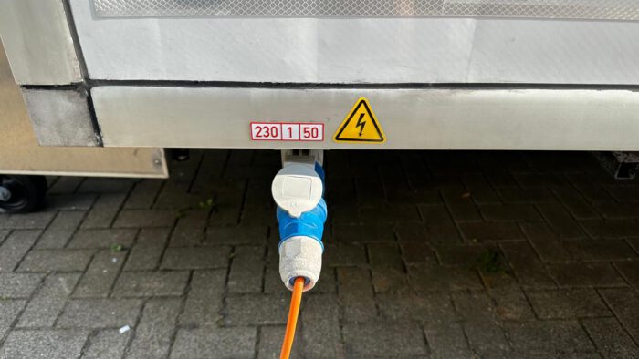 Kühlanhänger / Kühlanhänger TBV 3,5t bis -22°C – Bild 3